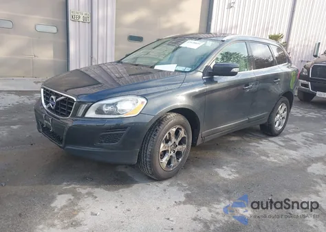 2013 Volvo Xc60 3.2/3.2 Platinum/3.2 Premier/3.2 Premier Plus from USA, damaged, VIN YV4940DZ0D2394191